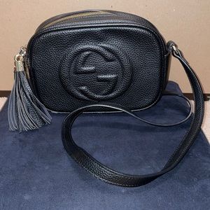 Black faux Gucci bag